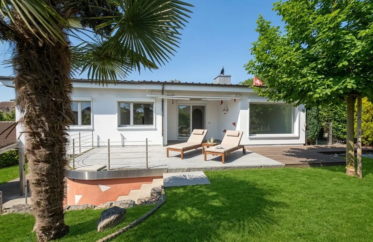 Einfamilienhaus mit Terrasse und Garten in Küngoldingen, durch die MARLIN Immobilien AG an eine Familie übergeben